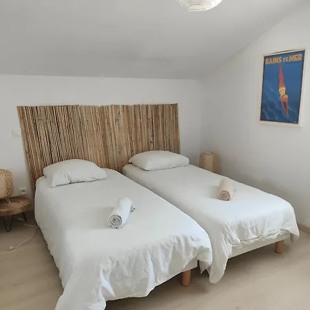 De La 3 Chambres, A 2 Pas De L'ocean * لابينيه