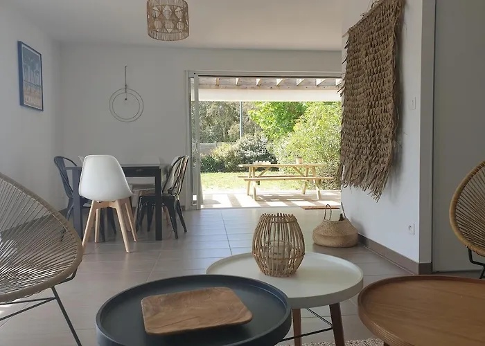 De La 3 Chambres, A 2 Pas De L'ocean Villa